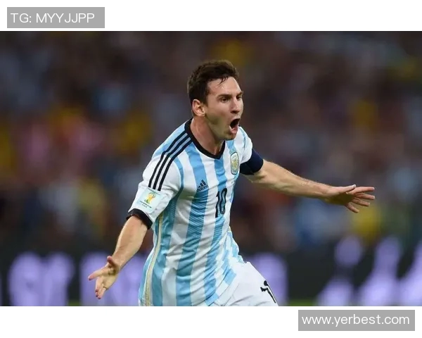 足球界秃顶球星盘点 从梅西到齐达内的经典形象转变 足球界秃顶球星盘点 从梅西到齐达内的经典形象转变